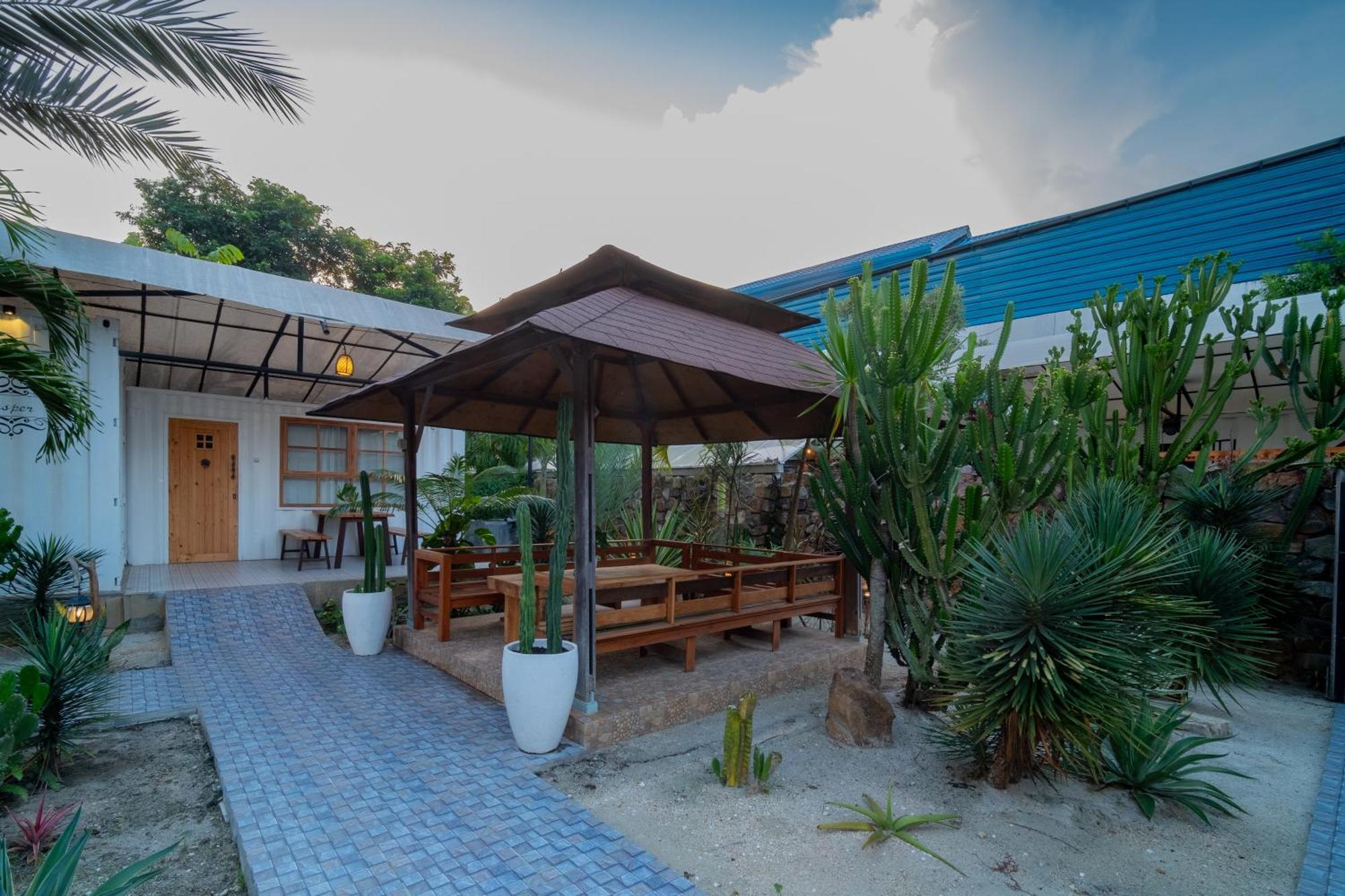 Danka Vacation Home Seribu Exterior photo
